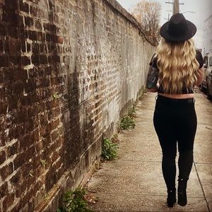 Meet your Posher, Alyssa